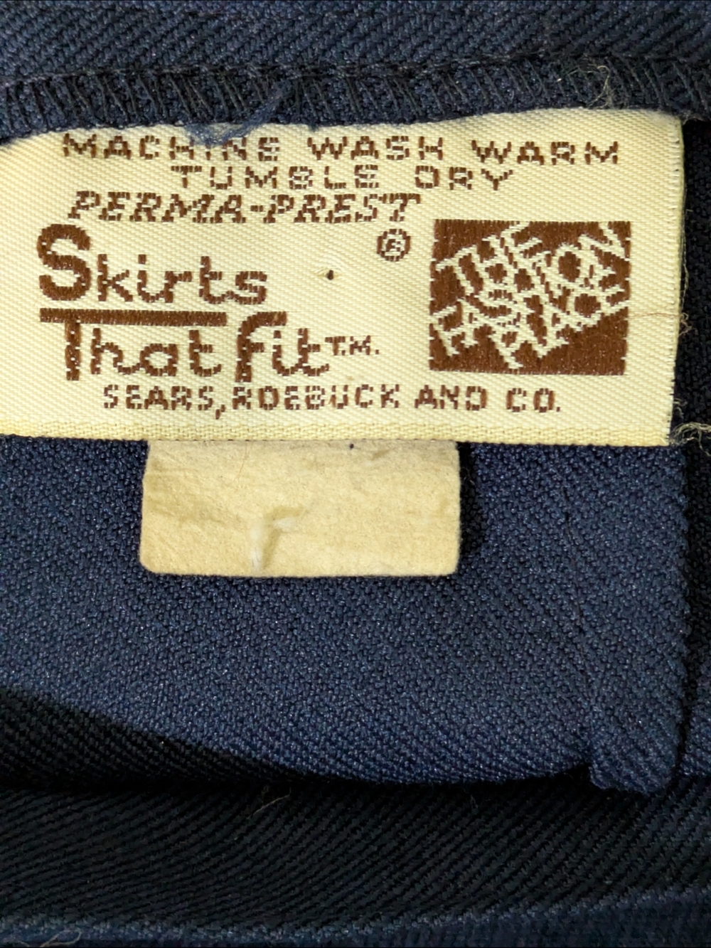 Skirts That Fit™ Navy Skirt by Sears, Roebuck and Co. Vintage 70s-80s